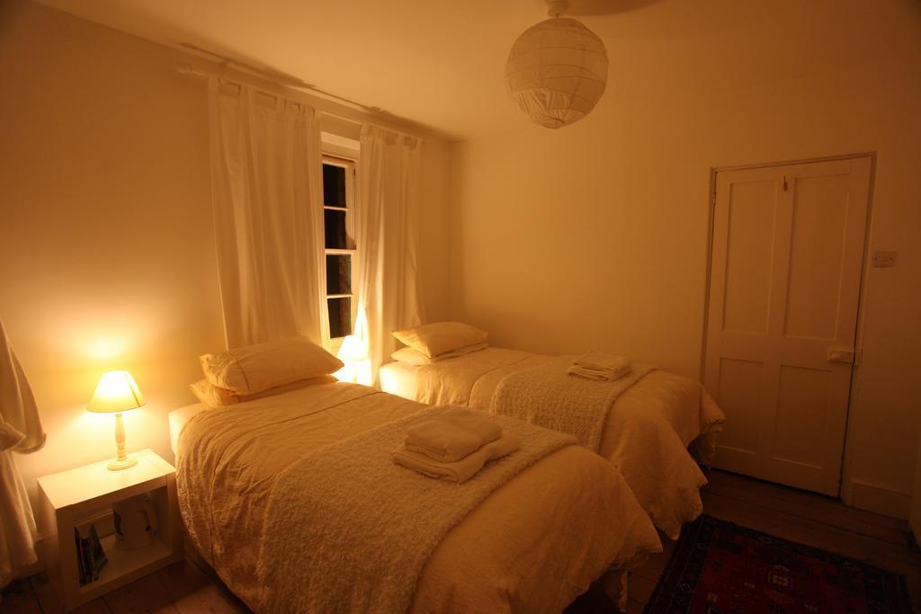Bed and Breakfast Moon In The Apple Tree Glastonbury Pokój zdjęcie